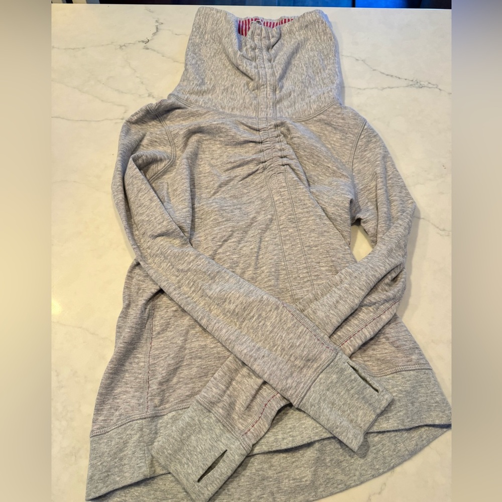 Lululemon reversible sweatshirt